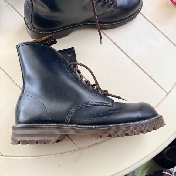 Julianos Black Leather Boots - Picture 6 of 10